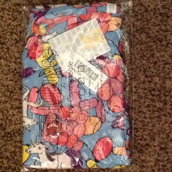 LuLaRoe Pants - Birthday leggings